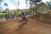 Photo MaitreFou - Auteur : Michael & Priscilla - Mots clés :  moto motocross terre saut vitesse championnat tampon 