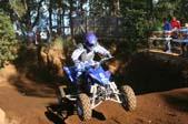 Photo MaitreFou - Auteur : Michael - Mots clés :  moto motocross terre saut vitesse championnat tampon 