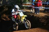 Photo MaitreFou - Auteur : Michael - Mots clés :  moto motocross terre saut vitesse championnat tampon 