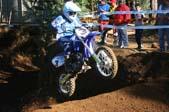 Photo MaitreFou - Auteur : Michael - Mots clés :  moto motocross terre saut vitesse championnat tampon 