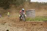 Photo MaitreFou - Auteur : Equipe MaitreFou - Mots clés :  moto motocross terre endurance tampon tsm poussiere 