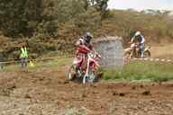 Photo MaitreFou - Auteur : Equipe MaitreFou - Mots clés :  moto motocross terre endurance tampon tsm poussiere 