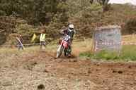 Photo MaitreFou - Auteur : Equipe MaitreFou - Mots clés :  moto motocross terre endurance tampon tsm poussiere 