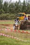 Photo MaitreFou - Auteur : Equipe MaitreFou - Mots clés :  moto motocross terre endurance tampon tsm poussiere 