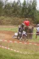 Photo MaitreFou - Auteur : Equipe MaitreFou - Mots clés :  moto motocross terre endurance tampon tsm poussiere 