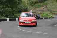 Photo MaitreFou - Auteur : Benjamin - Mots clés :  auto rallye canots virage freinage epingle tour 