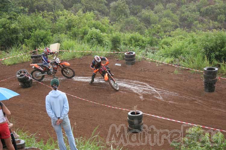 Photo MaitreFou - Auteur : MaitreFou - Mots clés :  moto cross motocross 