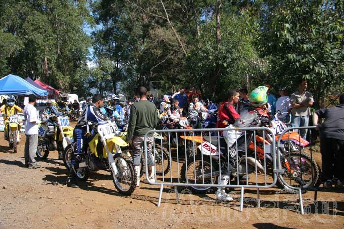 Photo MaitreFou - Auteur : MaitreFou - Mots clés :  moto cross motocross vitesse championnat 