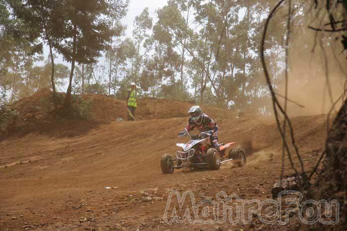 Photo MaitreFou - Auteur : MaitreFou - Mots clés :  moto cross motocross vitesse championnat 