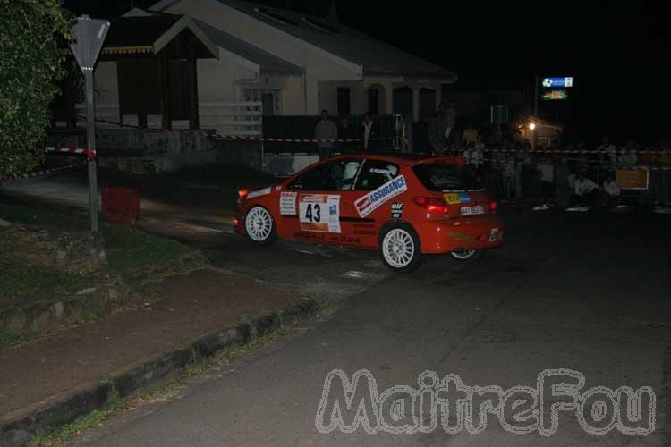 Photo MaitreFou - Auteur : MaitreFou & Michael - Mots clés :  auto rallye saint joseph nocturne nuit etape 