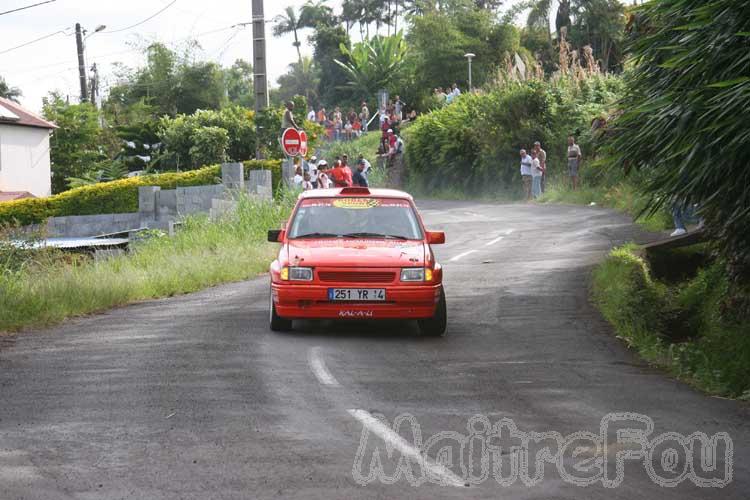 Photo MaitreFou - Auteur : MaitreFou & Michael - Mots clés :  auto rallye saint joseph etape 