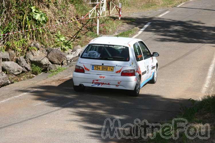 Photo MaitreFou - Auteur : Benjamin & Michael - Mots clés :  auto rallye saint benoit plaine palmistes etape 