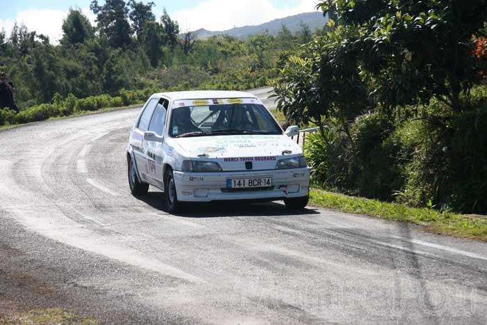 Photo MaitreFou - Auteur : Michael & Benjamin - Mots clés :  auto rallye tampon les canots etang sale etape tour 