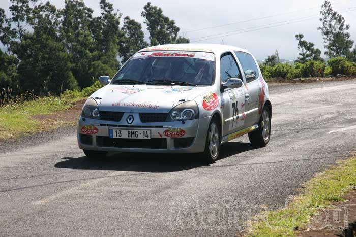 Photo MaitreFou - Auteur : Michael & Benjamin - Mots clés :  auto rallye tampon les canots etang sale etape tour 