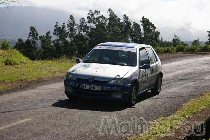 Photo MaitreFou - Auteur : Michael & Benjamin - Mots clés :  auto rallye tampon les canots etang sale etape tour 