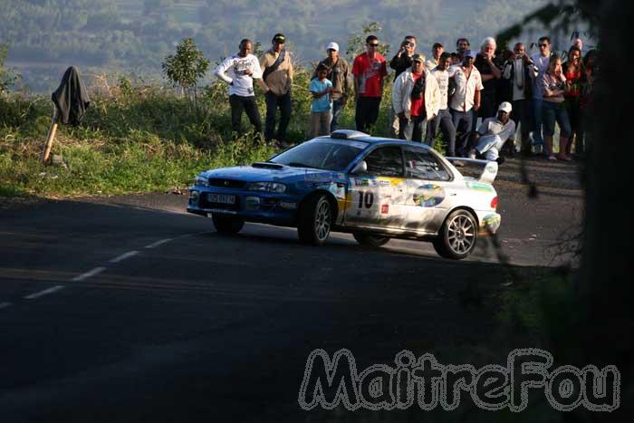 Photo MaitreFou - Auteur : Michael & Benjamin - Mots clés :  auto rallye tampon les canots etang sale etape tour 