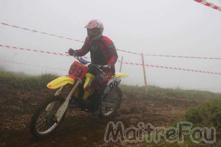 Photo MaitreFou - Auteur : Michael - Mots clés :  moto motocross terre saut championnat endurance grand coude 6h saint joseph 