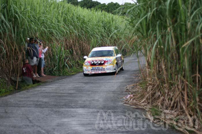 Photo MaitreFou - Auteur : Michael - Mots clés :  auto rallye saint joseph st joseph saint philippe st philippe descente 