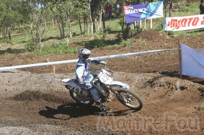 Photo MaitreFou - Auteur : Michael - Mots clés :  moto motocross terre saut championnat terrain pascal dorseuil saint louis caprisonne miss reunion 2008 