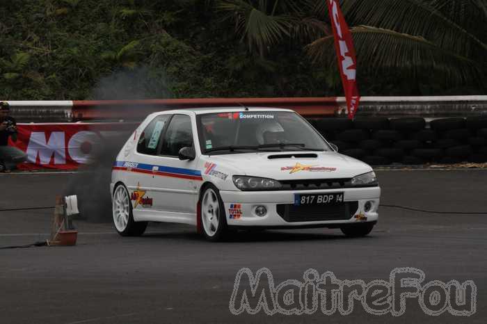 Photo MaitreFou - Auteur : Equipe MaitreFou - Mots clés :  auto run pousse performances circuit felix guichard soleil 