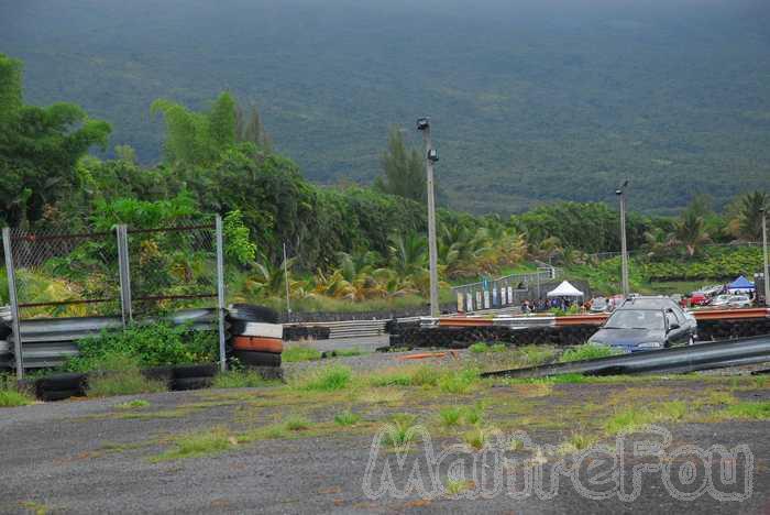 Photo MaitreFou - Auteur : Equipe MaitreFou - Mots clés :  auto cfg circuit pilotage jap974 