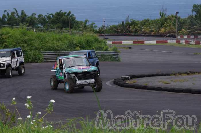 Photo MaitreFou - Auteur : Equipe MaitreFou - Mots clés :  auto cfg circuit associations clubs decouverte run974 jap974 maitrefou tmvr mazda seat subaru 4x4 sprintcar 