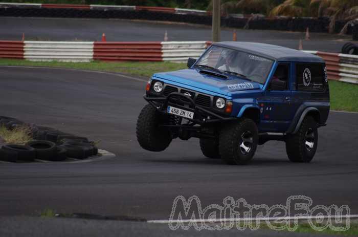 Photo MaitreFou - Auteur : Equipe MaitreFou - Mots clés :  auto cfg circuit associations clubs decouverte run974 jap974 maitrefou tmvr mazda seat subaru 4x4 sprintcar 