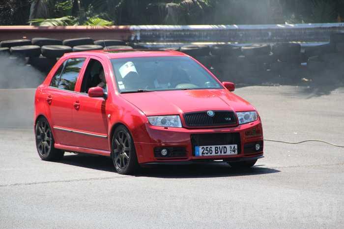 Photo MaitreFou - Auteur : Mathieu et Oceanne - Mots clés :  auto run libre pousse performances circuit felix guichard 