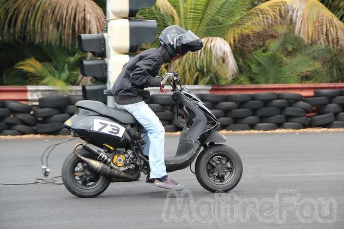 Photo MaitreFou - Auteur : Mathieu et Oceanne - Mots clés :  auto run libre pousse performances circuit felix guichard 