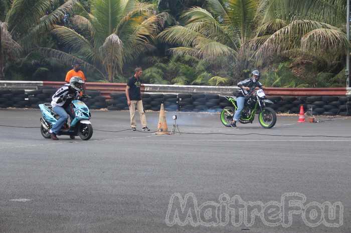 Photo MaitreFou - Auteur : Mathieu et Oceanne - Mots clés :  auto run libre pousse performances circuit felix guichard 