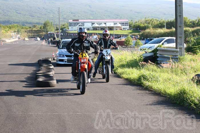 Photo MaitreFou - Auteur : Benjamin et Murielle - Mots clés :  auto moto run pousse performances felix guichard soleil journee licencies ouverte 